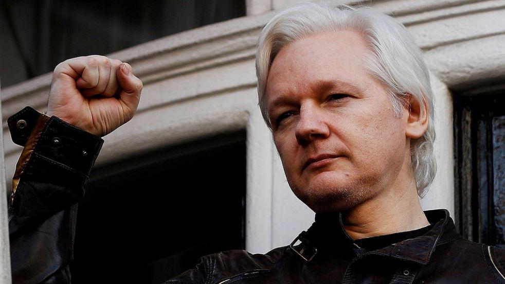 https://www.zerohedge.com/s3/files/inline-images/2019.05.13assange.JPG?itok=Aw-moB9a